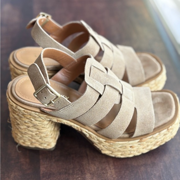 Lisa Vicky Just Strappy Platform Sandal - Picture 3 of 16